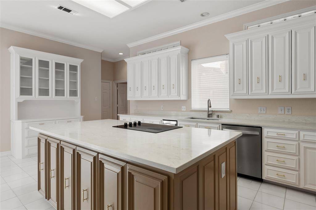 Plano, TX 75093,5852 Bridle Bend Court