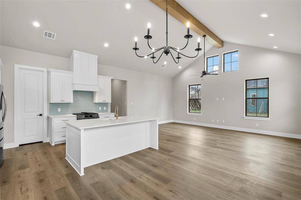 Waco, TX 76701,529 N 10th Street