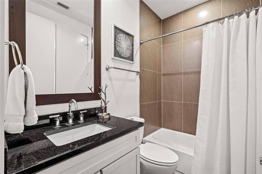 Dallas, TX 75219,4211 Rawlins Street #838