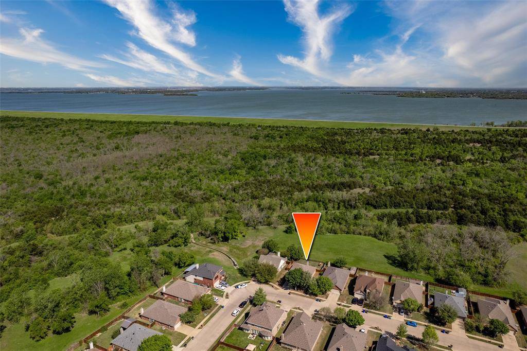 Lavon, TX 75166,975 Crockett Drive