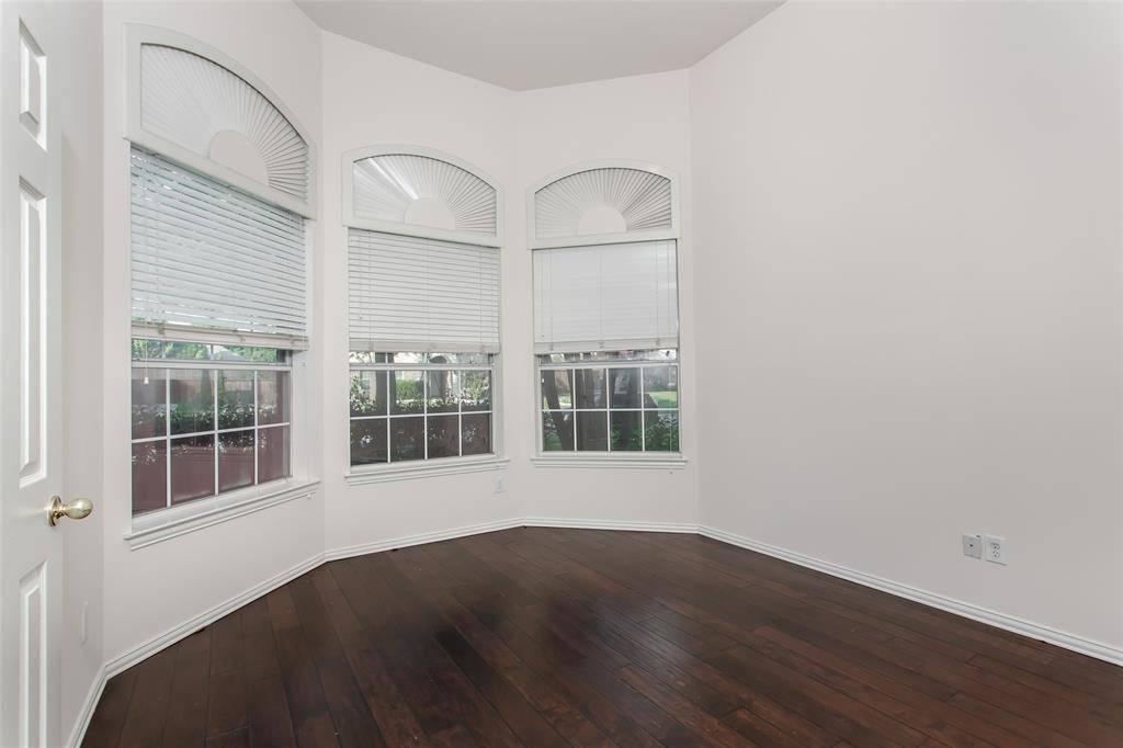 Murphy, TX 75094,915 Falcon Trail