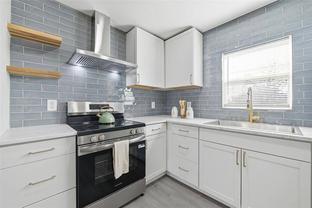 Fort Worth, TX 76105,4324 Crenshaw Avenue