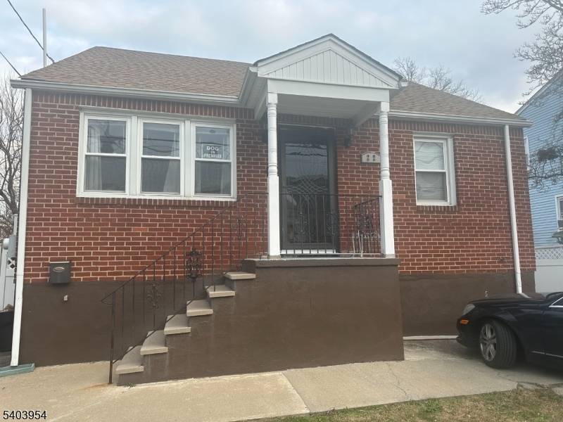 Little Ferry Boro, NJ 07643,22 Paroubek St