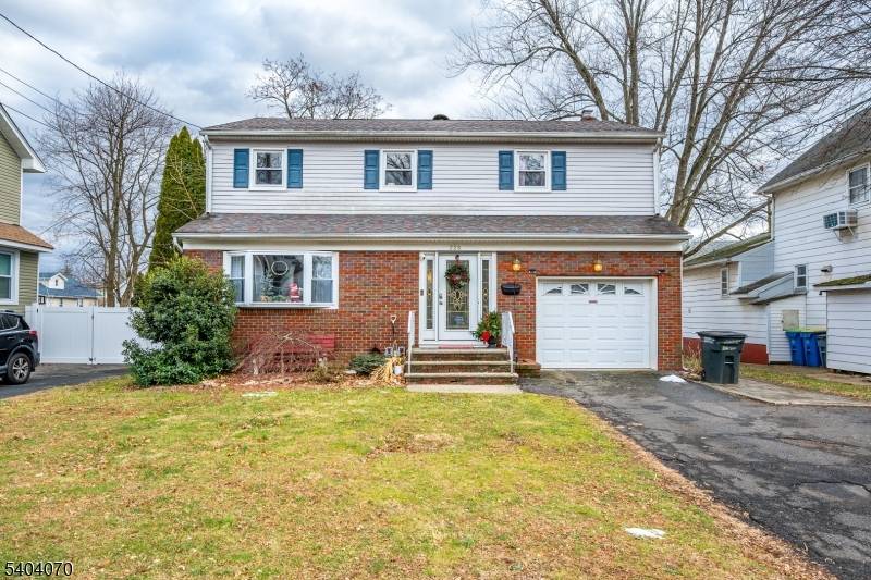 North Plainfield Boro, NJ 07060,228 Oneida Pl