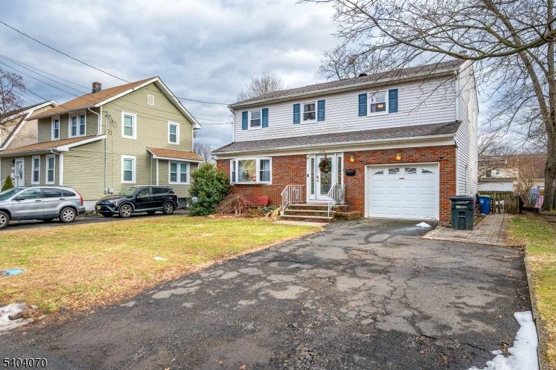North Plainfield Boro, NJ 07060,228 Oneida Pl