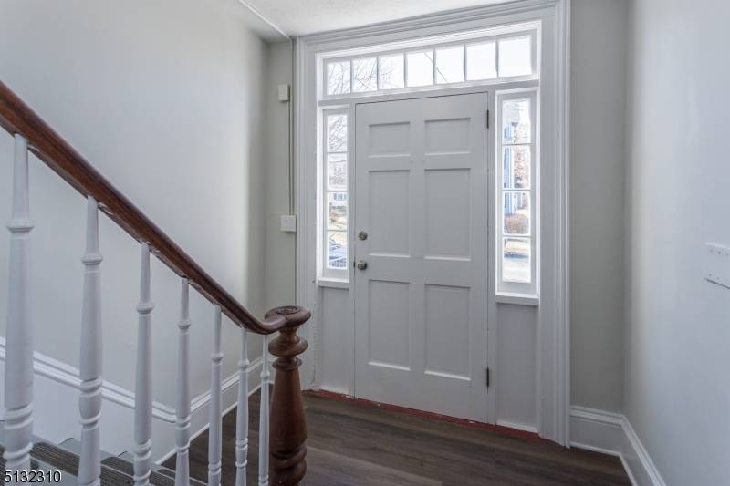 Hackettstown Town, NJ 07840,211 Washington St #2