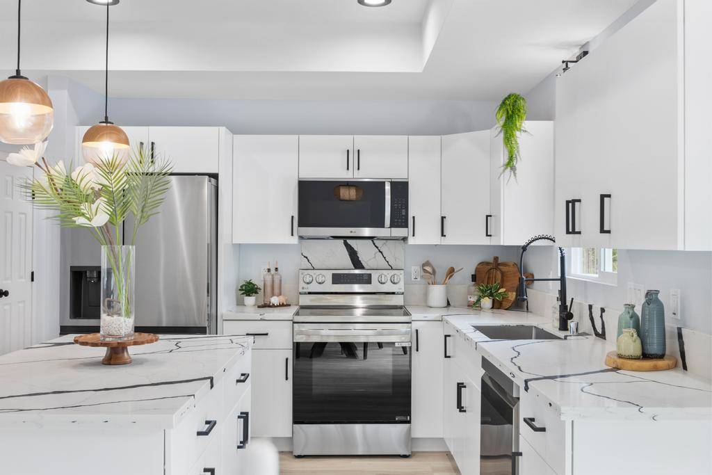 Volcano, HI 96785,11-3273 PA ALII ST