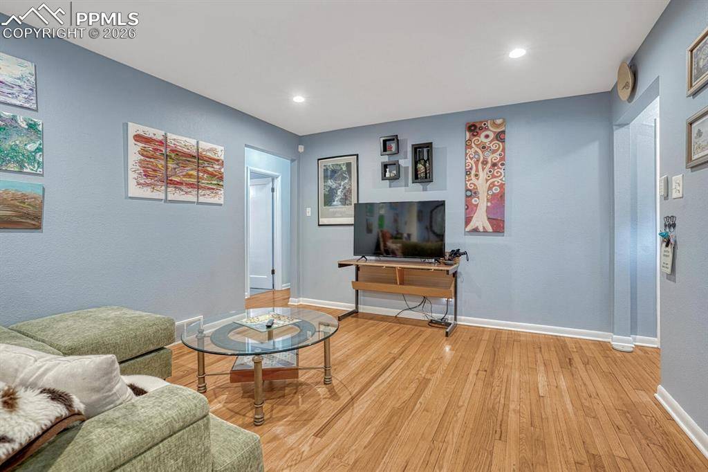 Colorado Springs, CO 80909,208 N Foote AVE