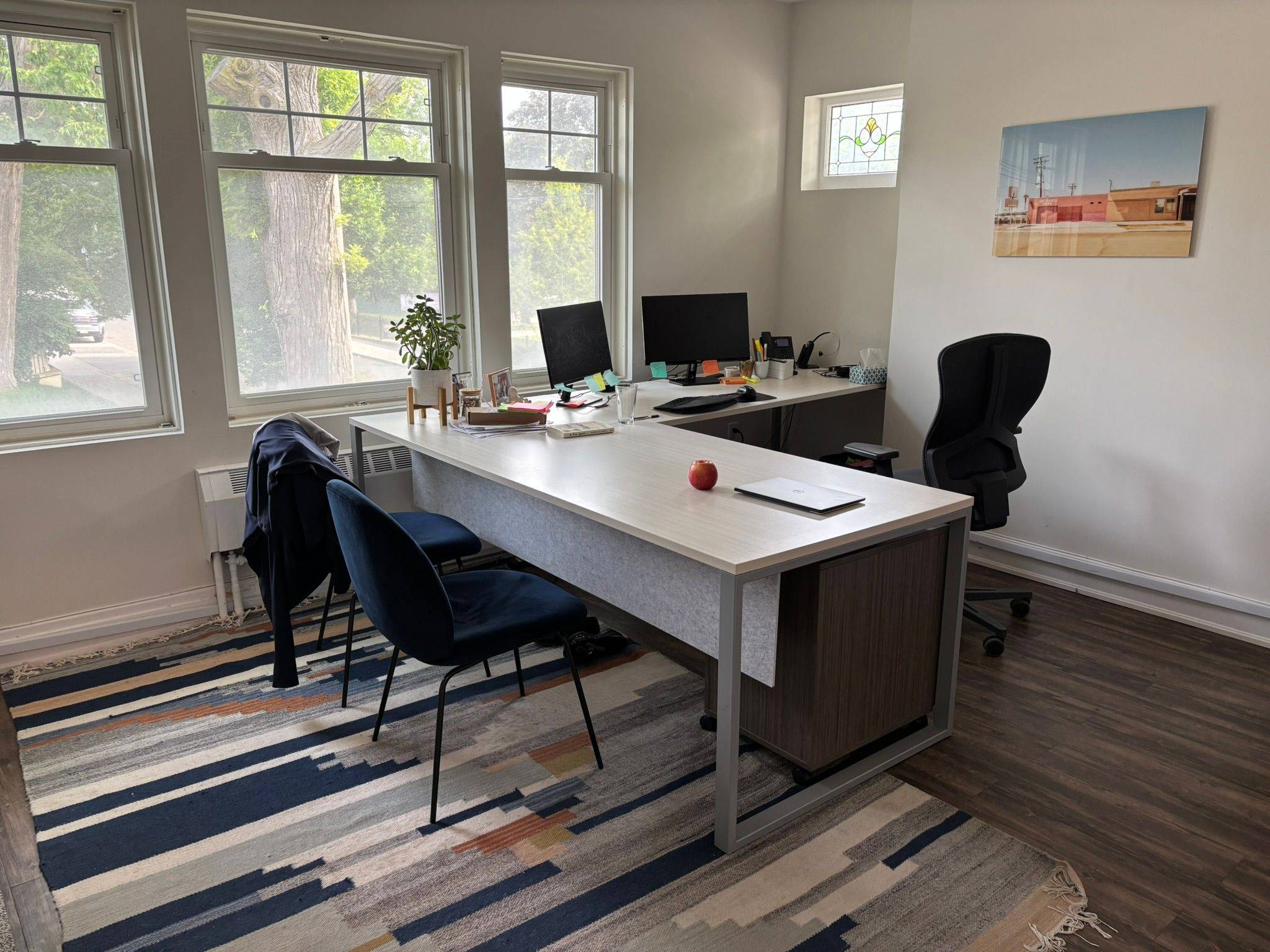 Toronto C02, ON M4V 1Z4,12 Lawton BLVD #200