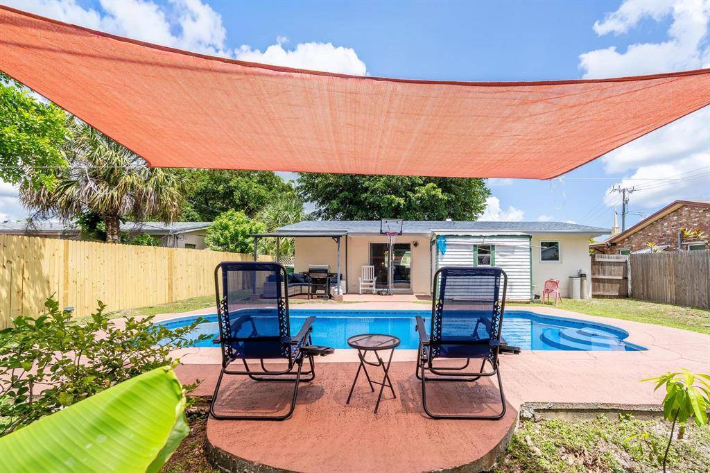 Miramar, FL 33023,7160 Venetian St