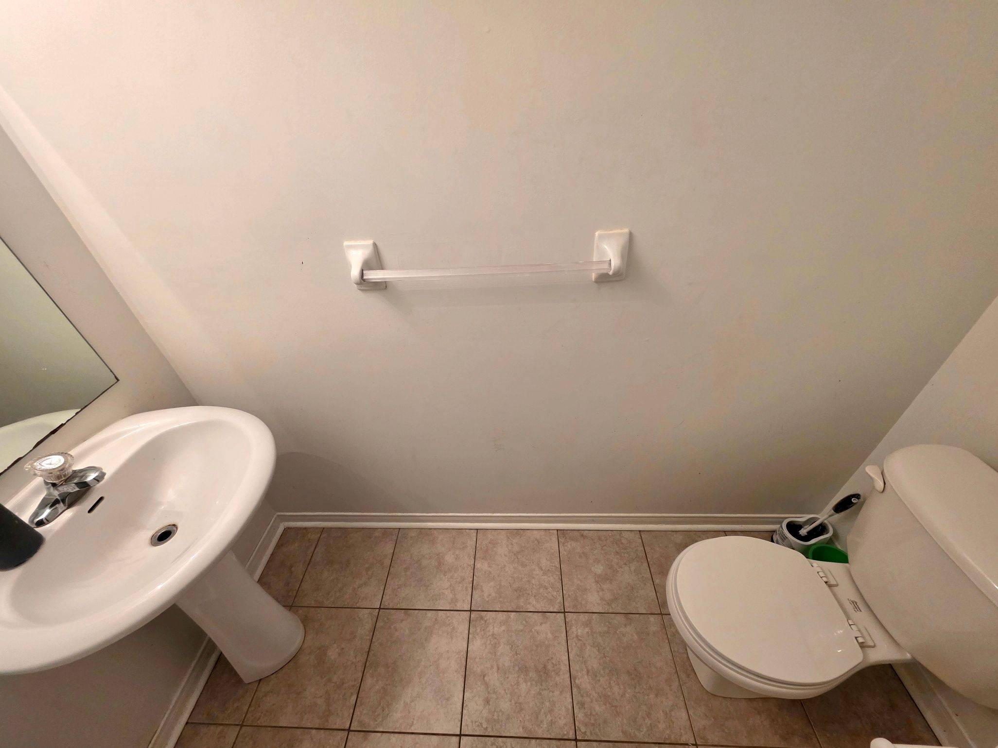 Brampton, ON L6X 5E5,39 Rotunda ST