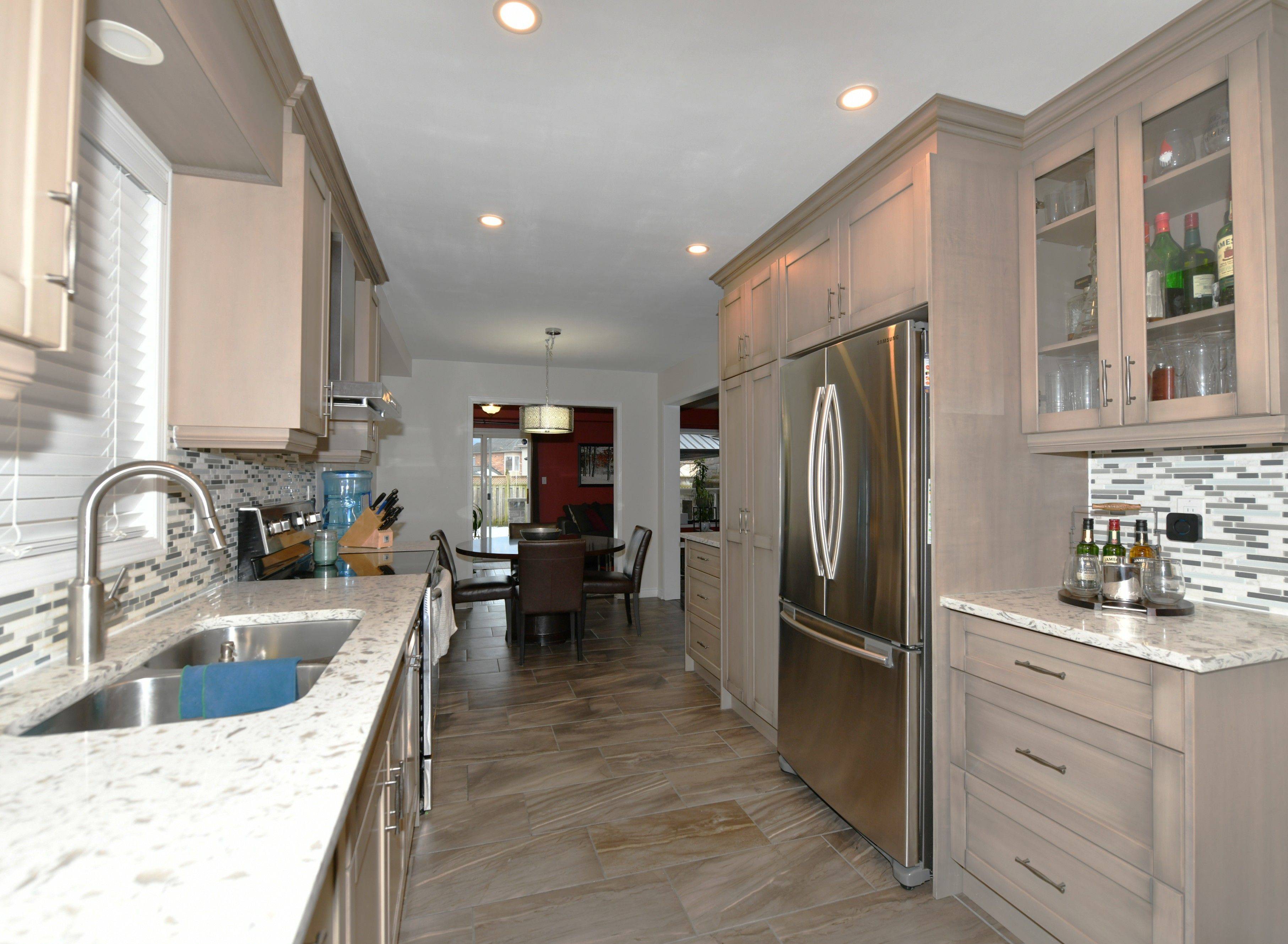 Cambridge, ON N1P 1G2,19 Flockhart RD