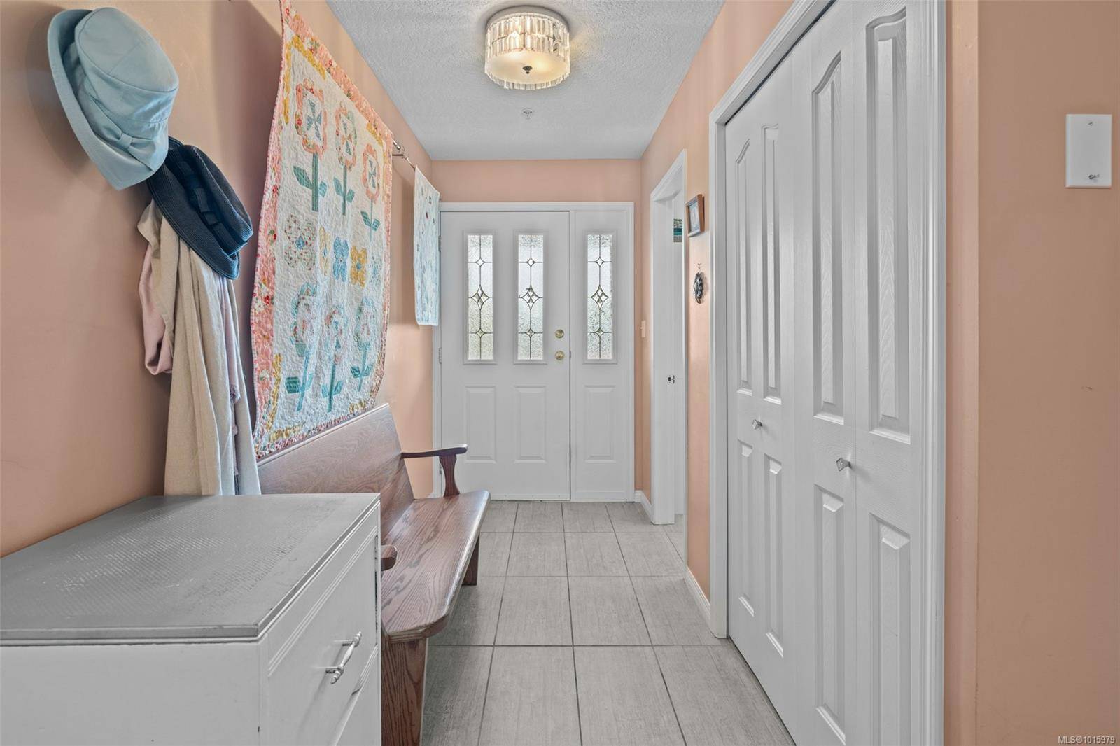 View Royal, BC V9A 7K2,126 Hallowell Rd #22