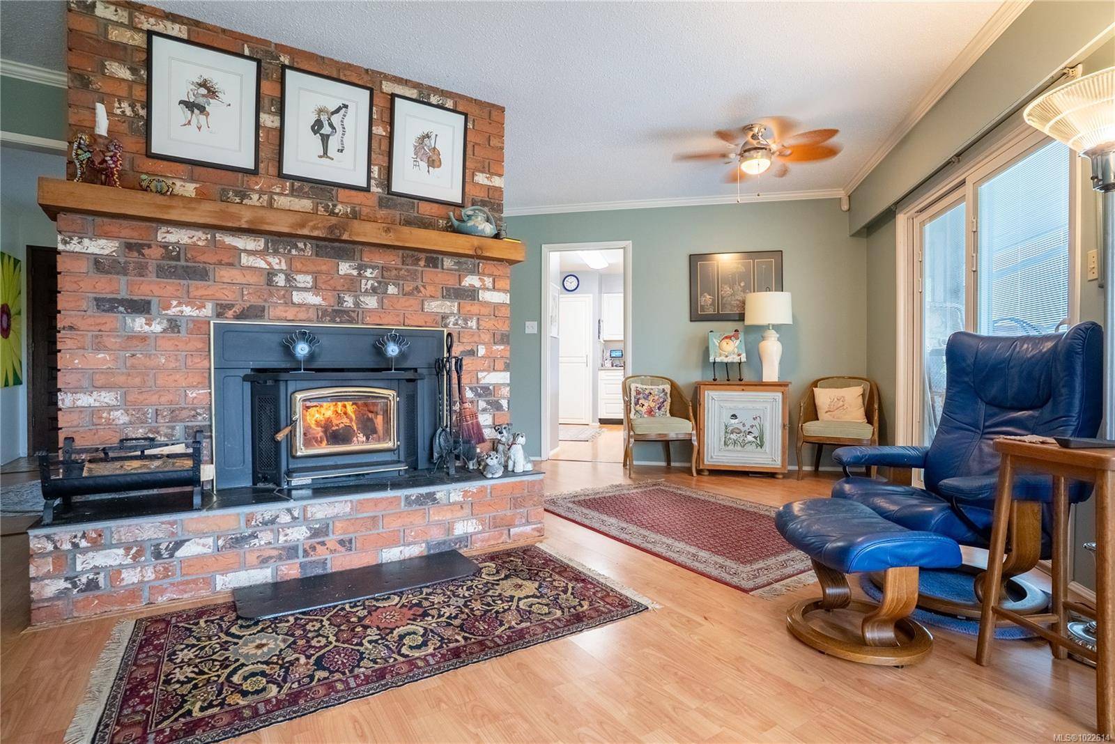 Duncan, BC V9L 5R2,6327 Lansdowne Pl