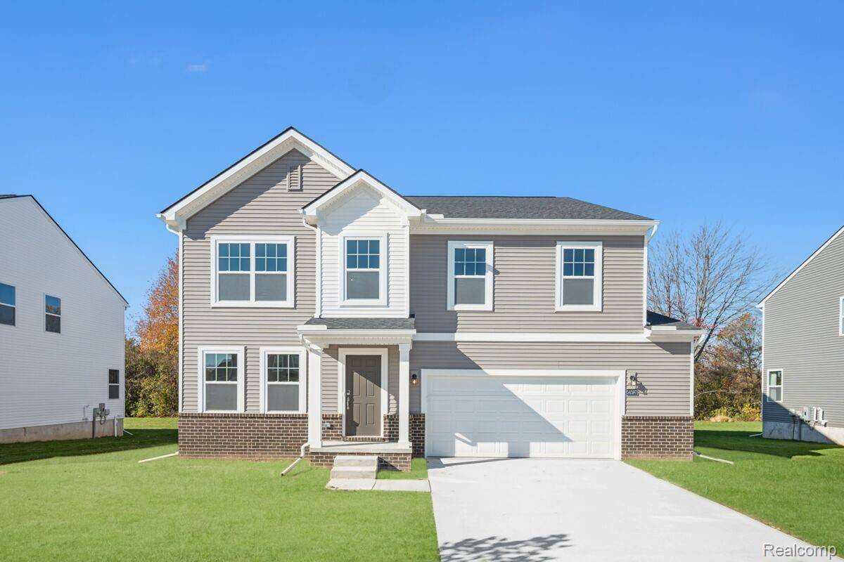 New Baltimore, MI 48047,54597 MOCKINGBIRD DR