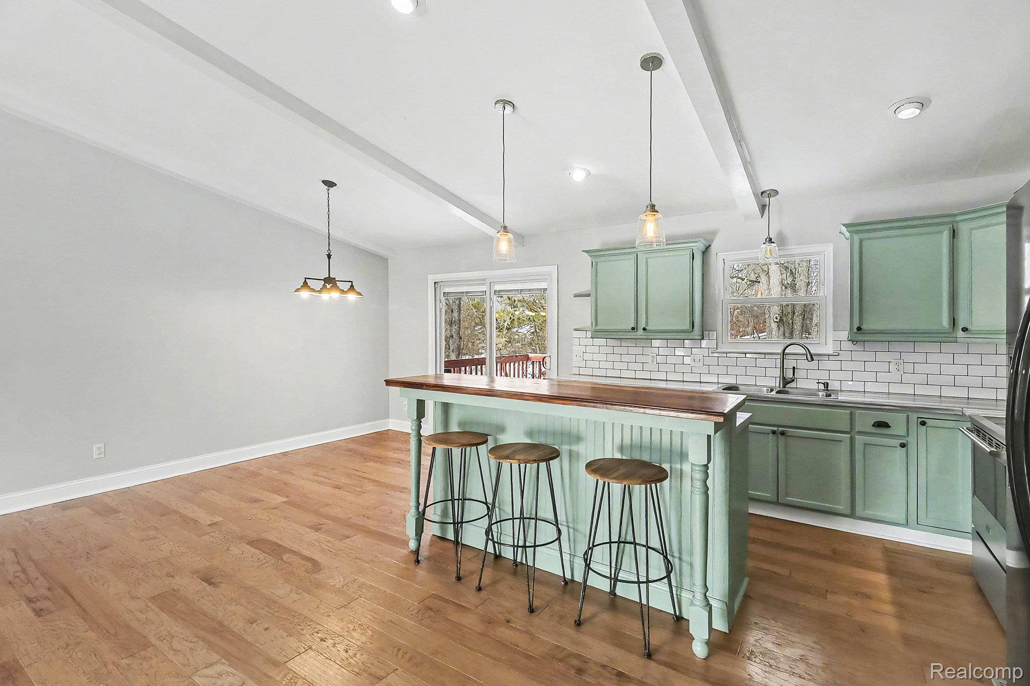 Whitmore Lake, MI 48189,451 6 Mile RD