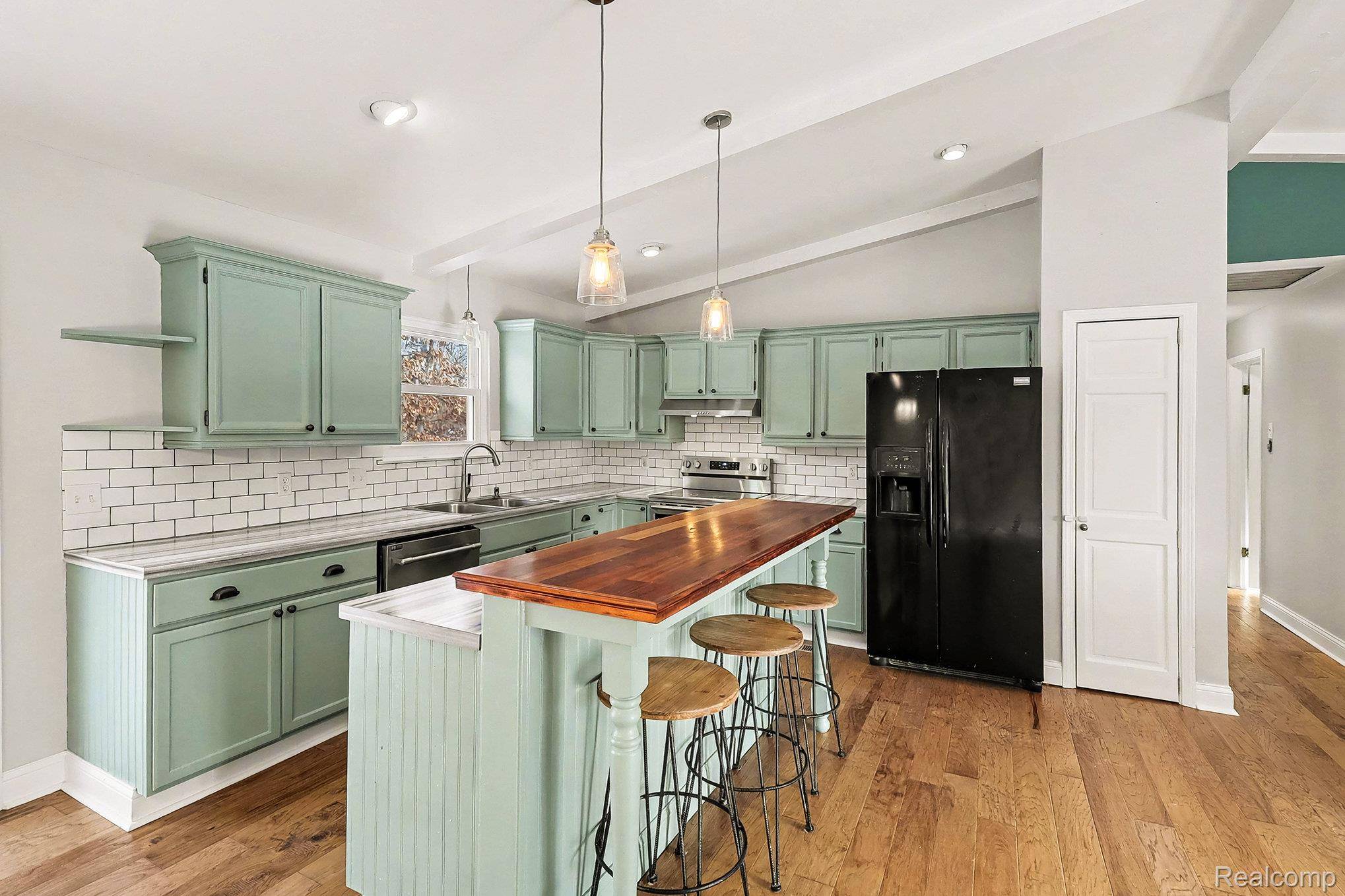 Whitmore Lake, MI 48189,451 6 Mile RD