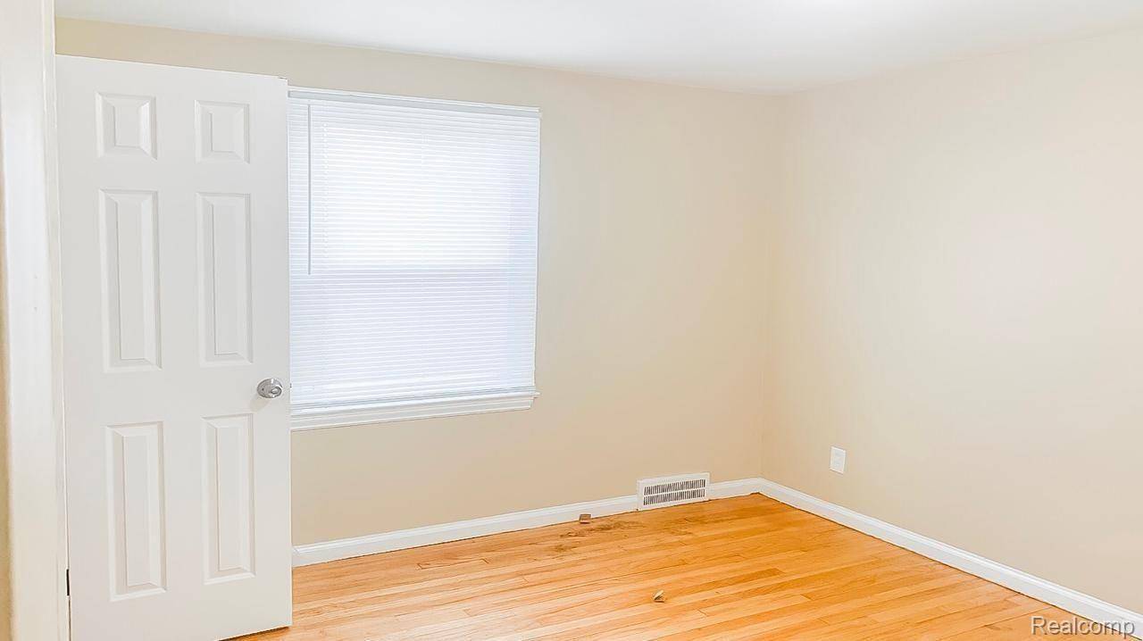 Detroit, MI 48224,10725 MCKINNEY ST