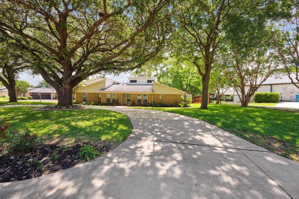 Rowlett, TX 75087,404 Point Royal Drive