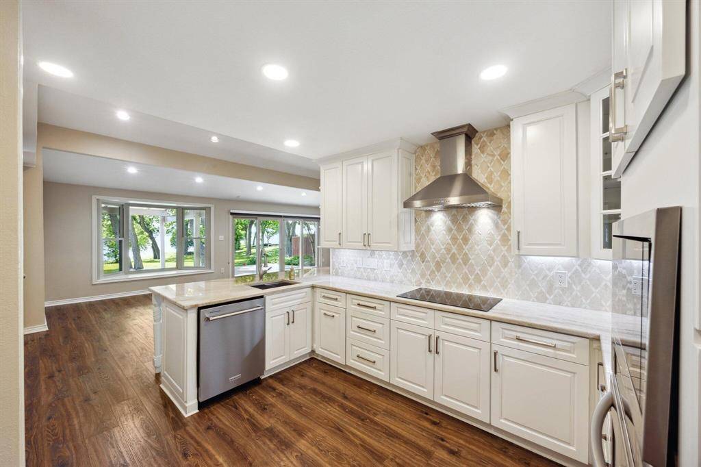 Rowlett, TX 75087,404 Point Royal Drive