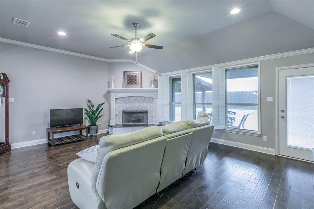 Mcgregor, TX 76657,230 Oak Meadow Trail