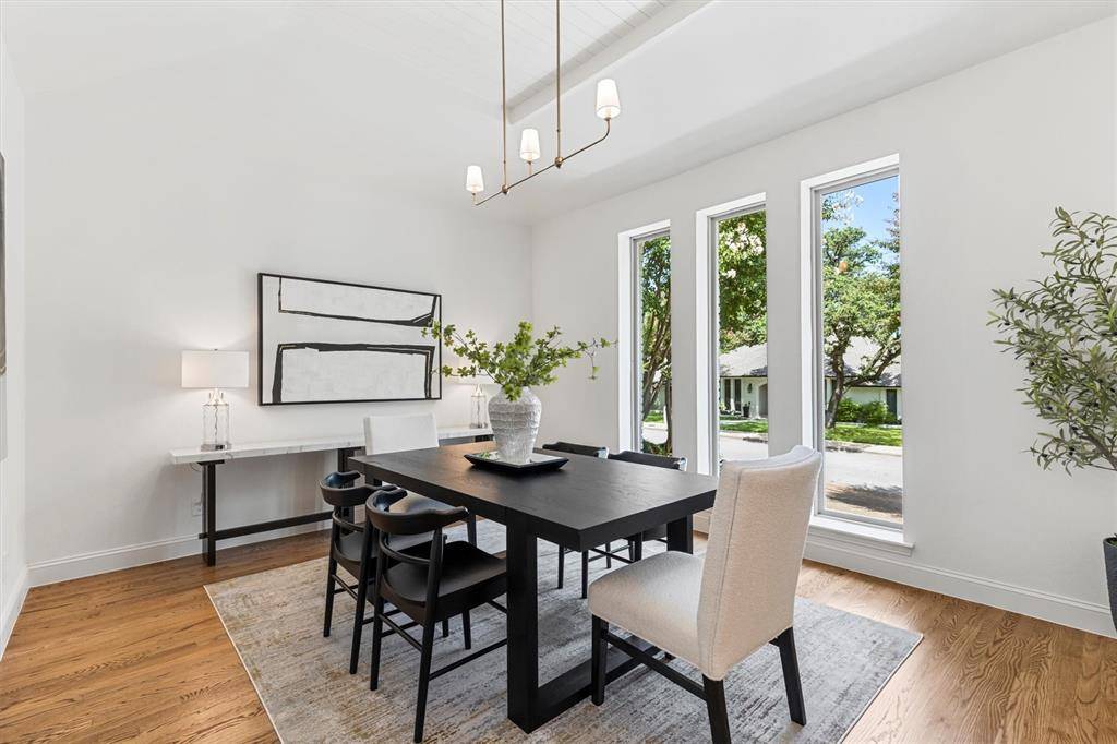 Dallas, TX 75243,9518 Windy Knoll Drive