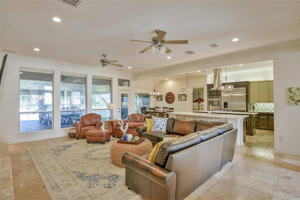 Granbury, TX 76048,2208 Waters Edge Drive