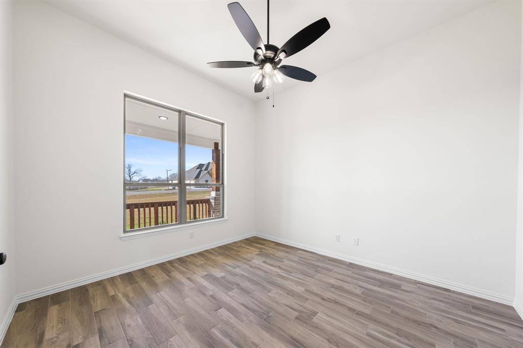 Waxahachie, TX 75167,431 Paradise Ridge Drive