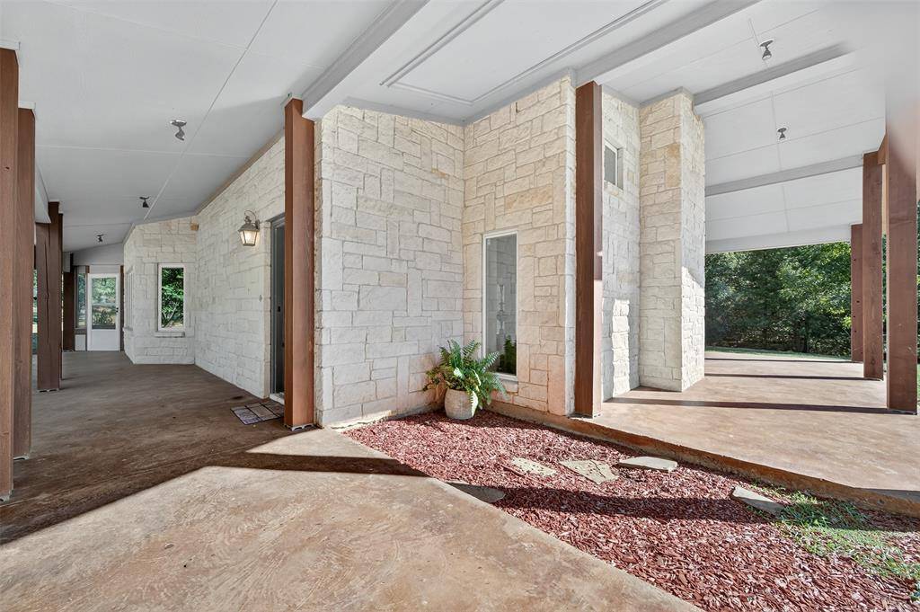 Denison, TX 75020,801 Well Road