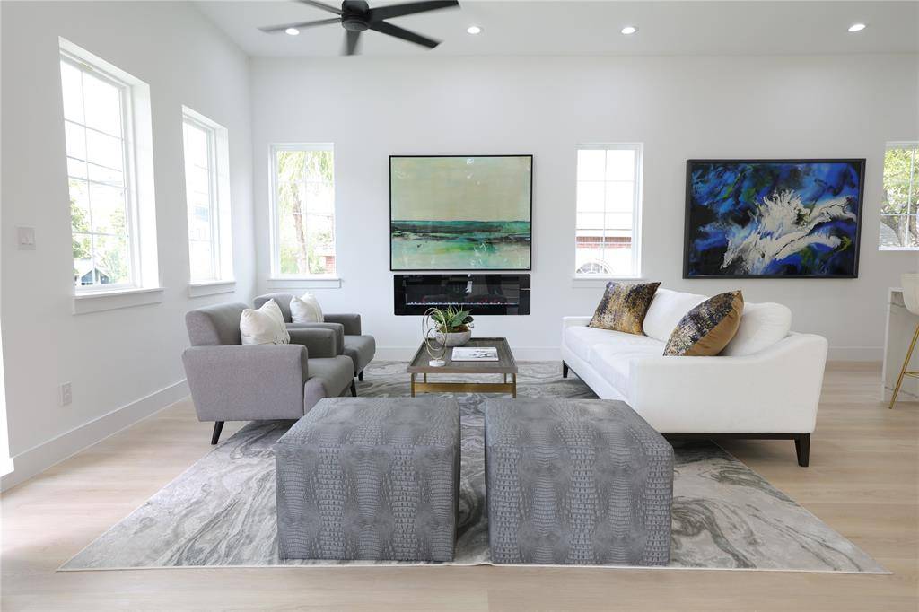 Dallas, TX 75203,324 N Patton Avenue