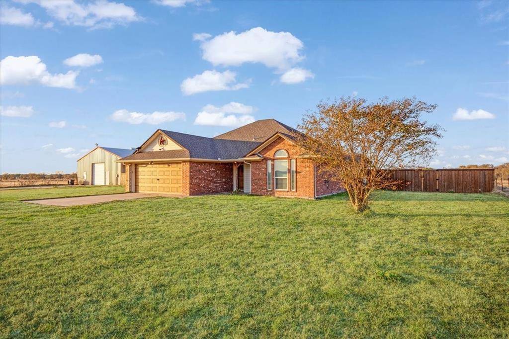 Campbell, TX 75422,5314 County Road 3204