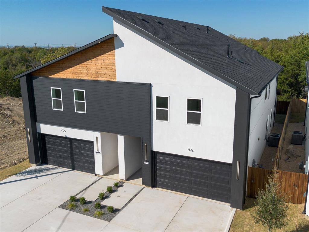 Dallas, TX 75236,5851 & 5849 Millar Drive