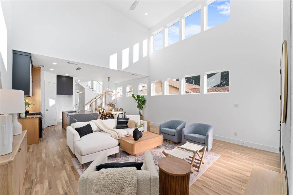 Dallas, TX 75224,2313 S Vernon Avenue