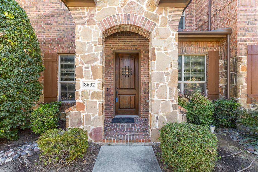Plano, TX 75024,8632 Naomi Street