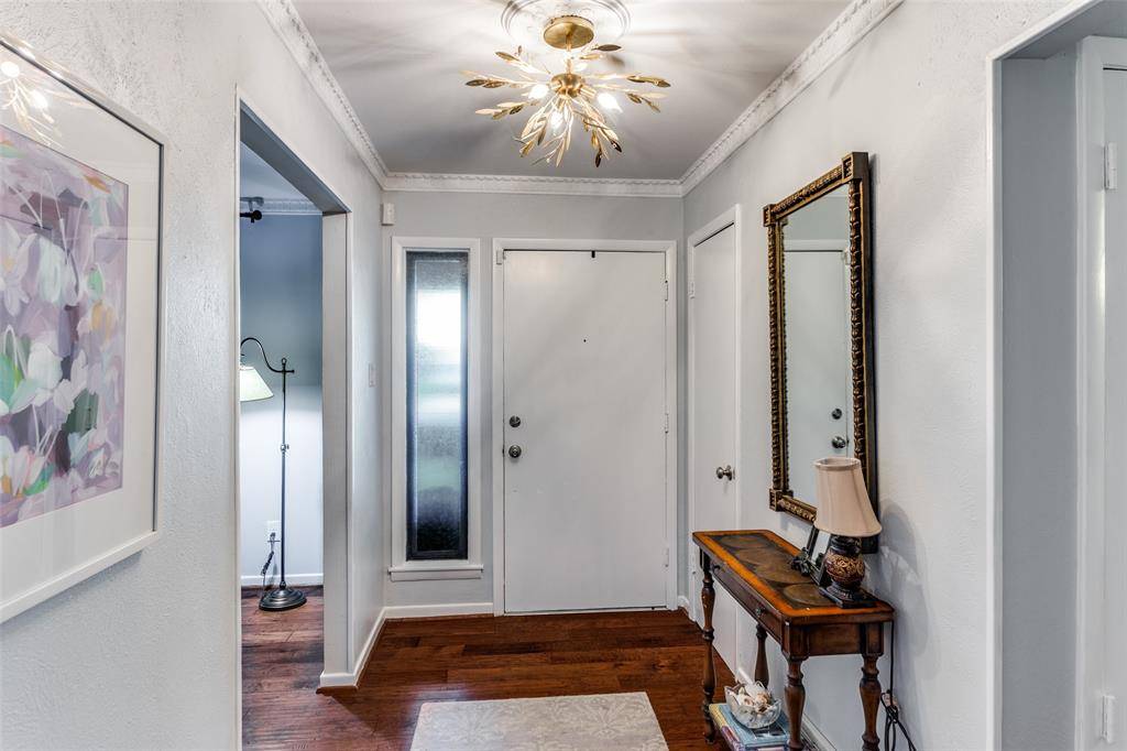 Fort Worth, TX 76109,4321 Selkirk Drive W