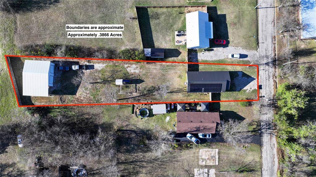 Bowie, TX 76230,214 E Clay Street