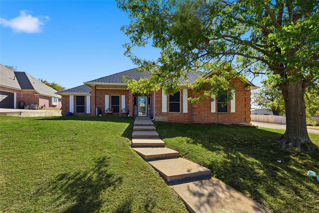 Krum, TX 76249,407 Valley View Lane