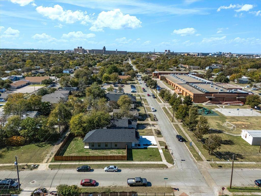 Fort Worth, TX 76104,1254 E Jefferson Avenue
