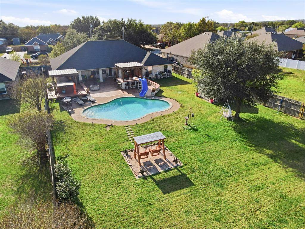 Granbury, TX 76048,616 Parker Lane