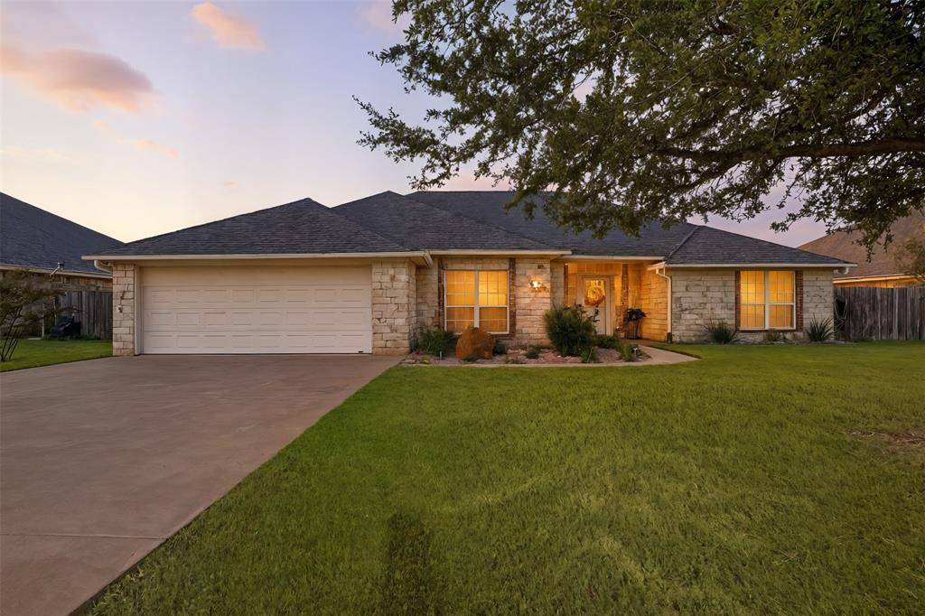Granbury, TX 76048,616 Parker Lane