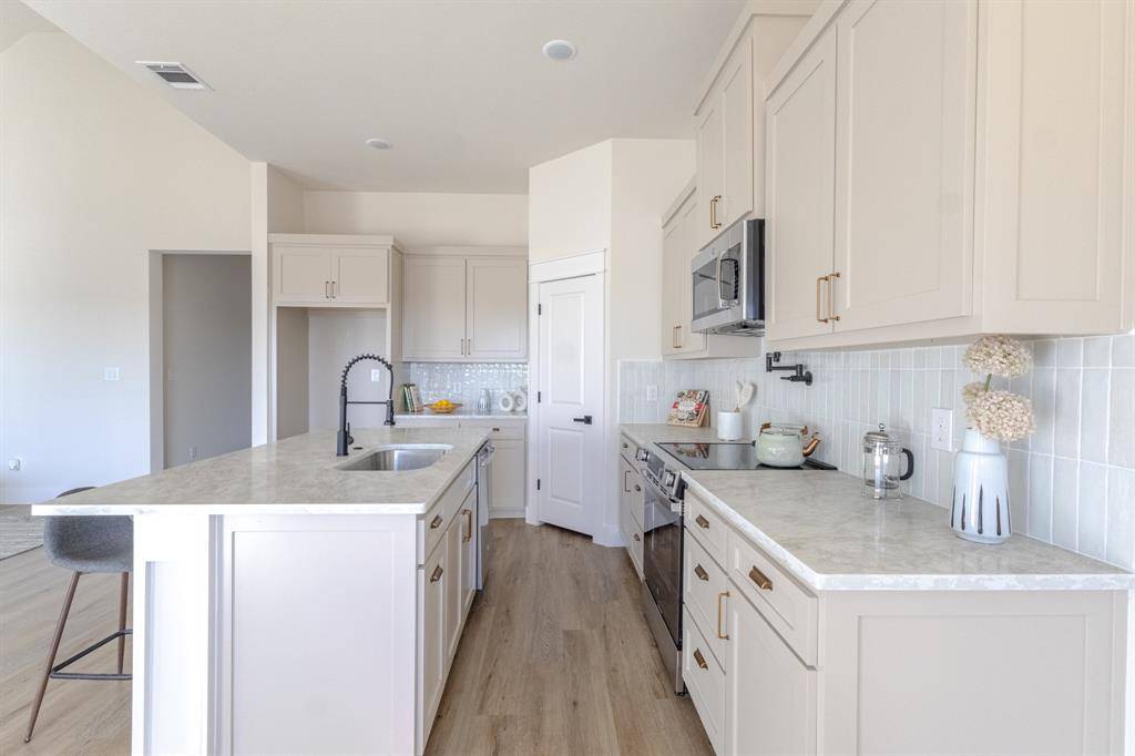 Fort Worth, TX 76107,5221 Farnsworth Avenue