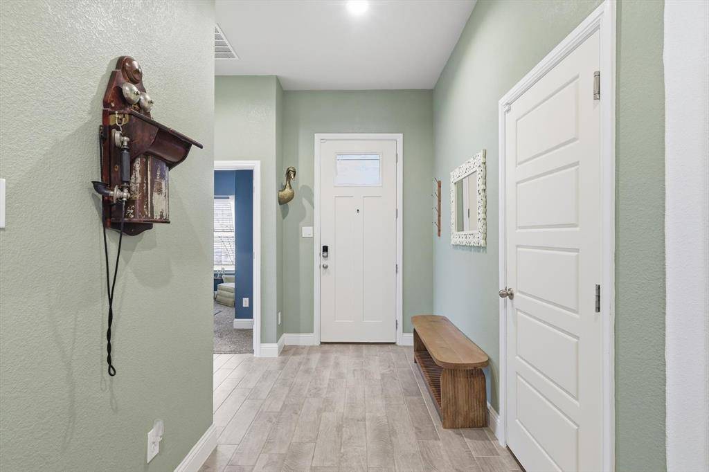 Denton, TX 76205,2213 Ruff Road