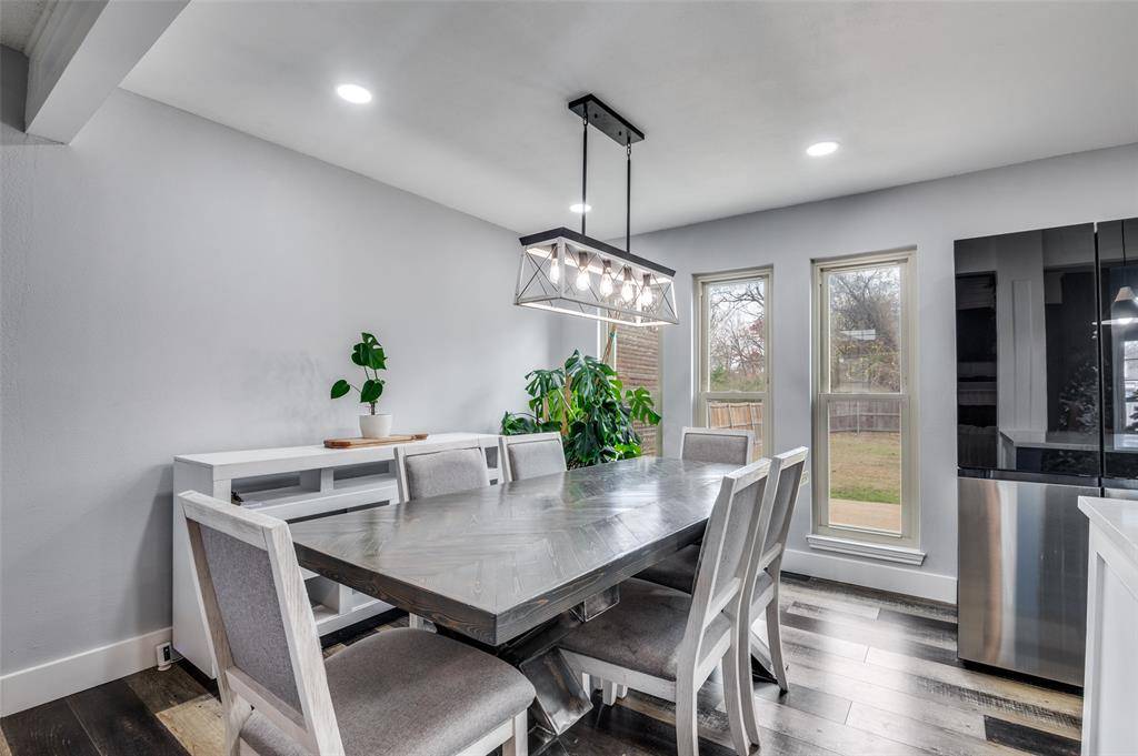 Lancaster, TX 75146,1017 Meadow Creek Drive