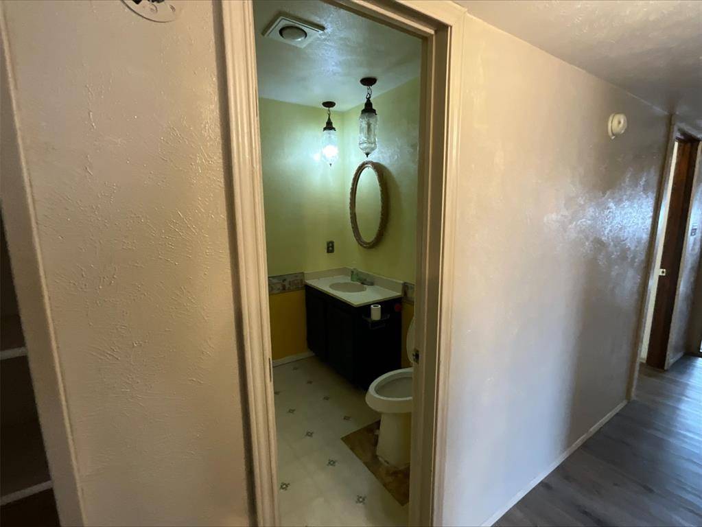 Grand Prairie, TX 75052,2033 Wilderness Trail