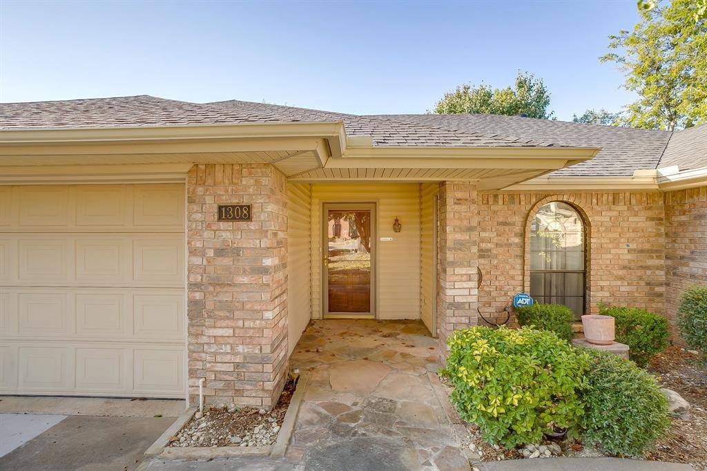 Benbrook, TX 76126,1308 Nueces Court