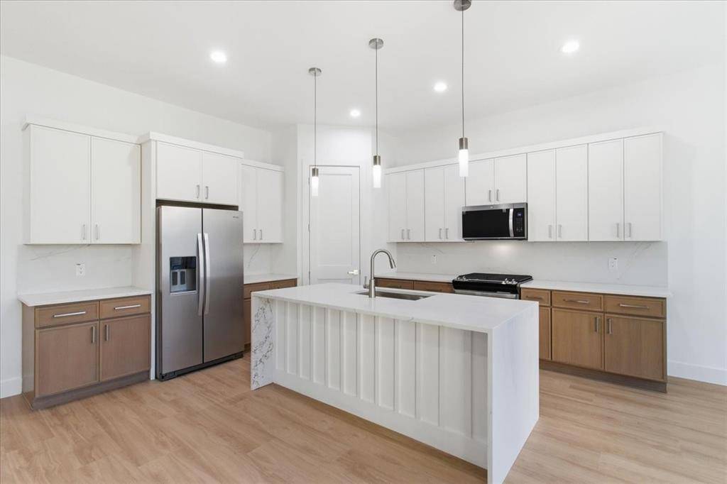 Dallas, TX 75253,2159 Echo Lake Drive