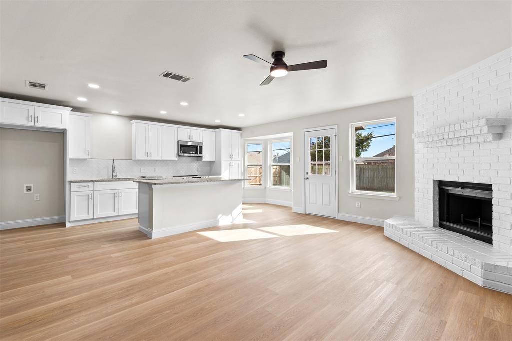 Watauga, TX 76148,6524 Kary Lynn Drive S