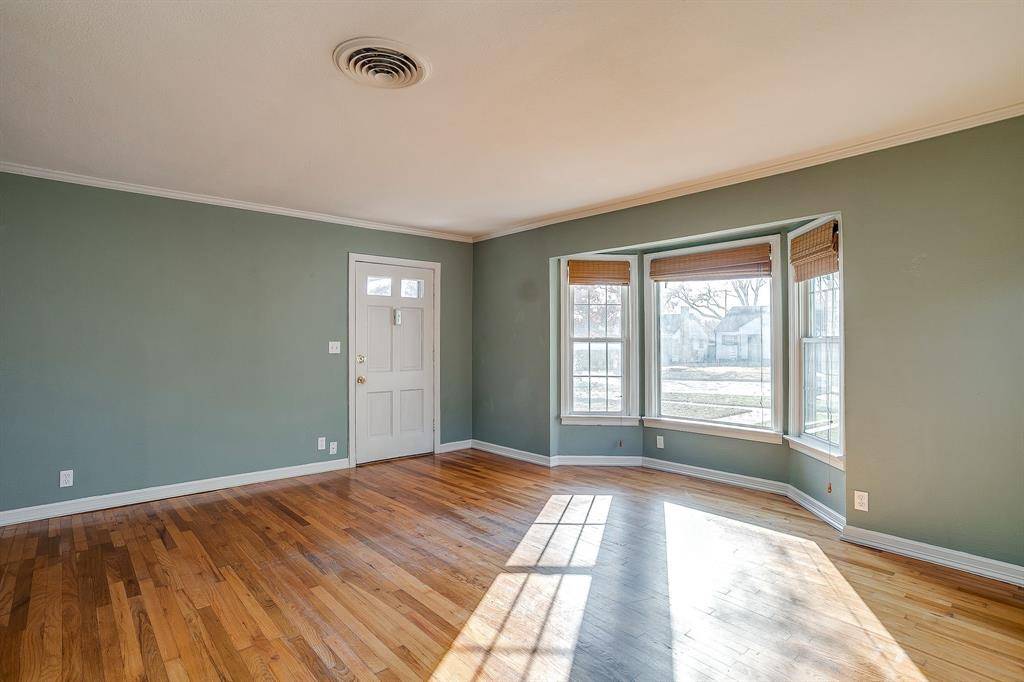 Fort Worth, TX 76107,4412 Calmont Avenue