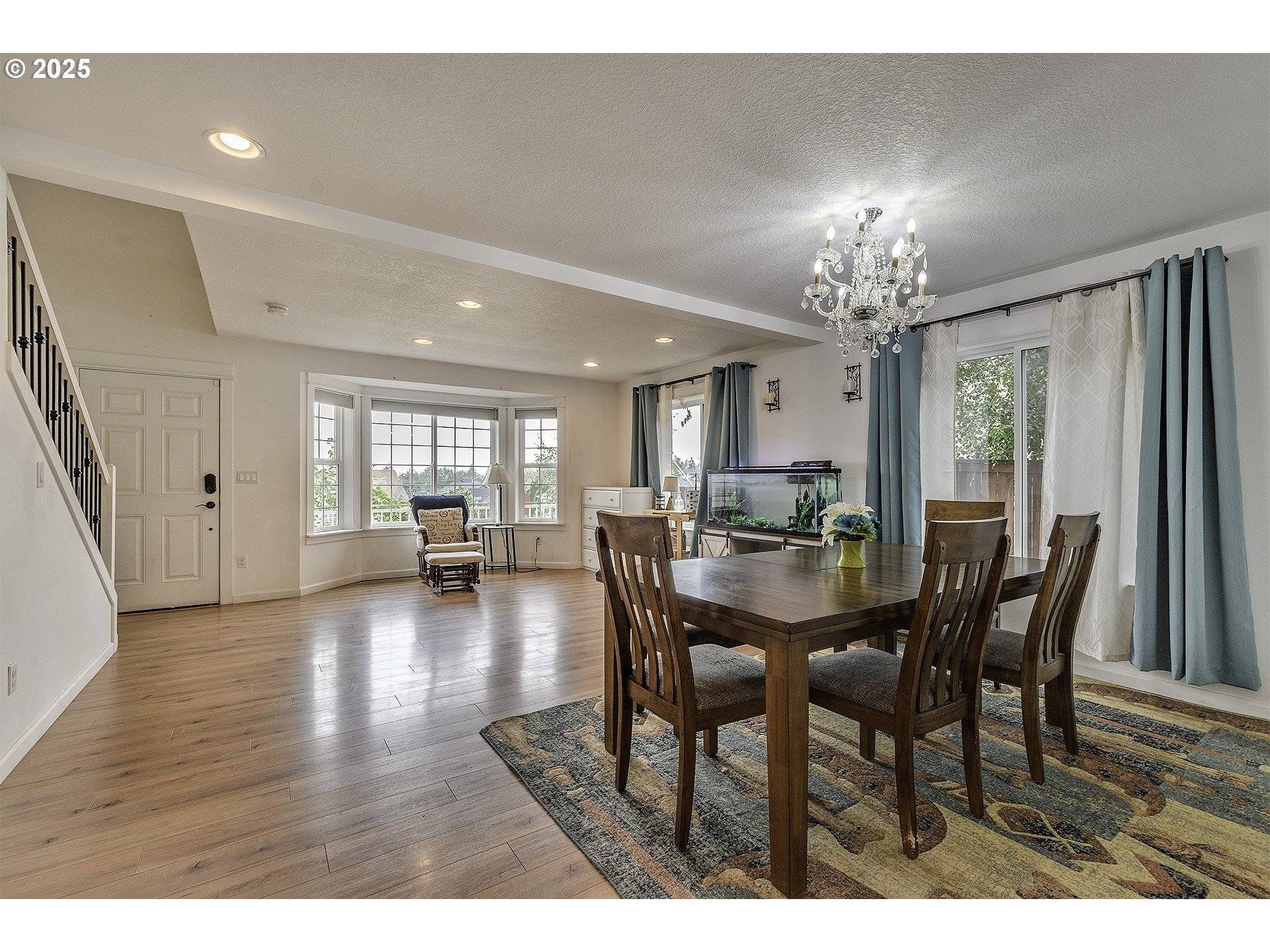 St Helens, OR 97051,35505 IRIS WAY