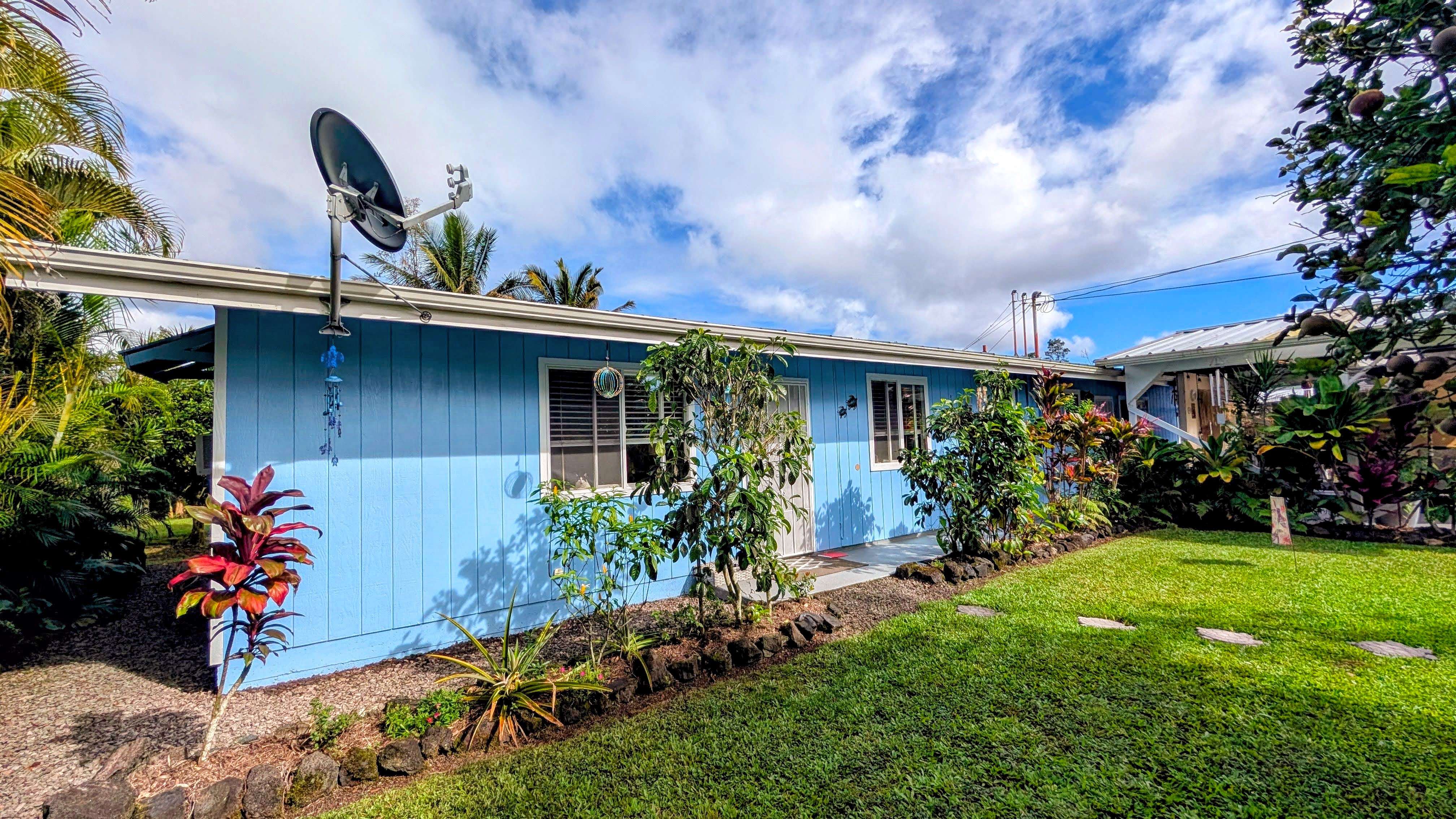 Pahoa, HI 96778,16-2075 SANDALWOOD DR